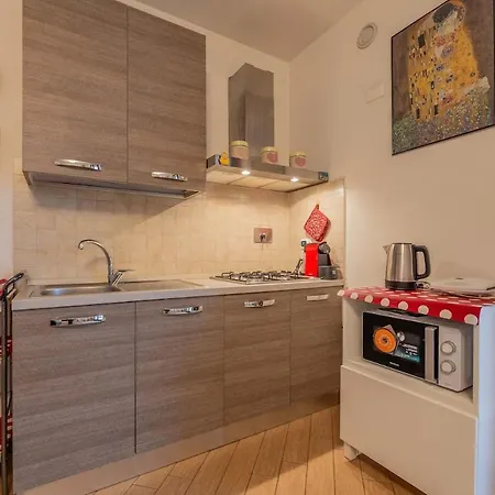 Windrose D&s Apartman Pisa