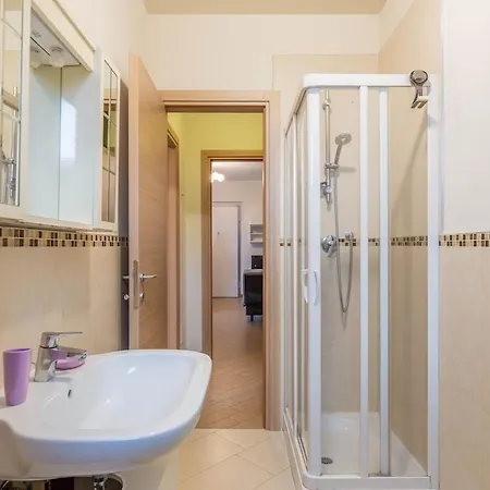 Windrose D&s Apartment Pisa